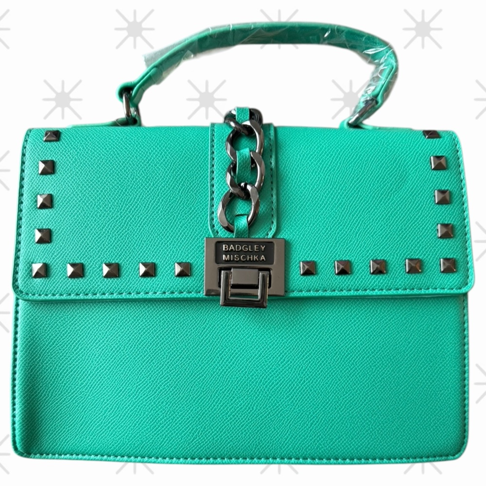 NWT - Badgely Mischka bag